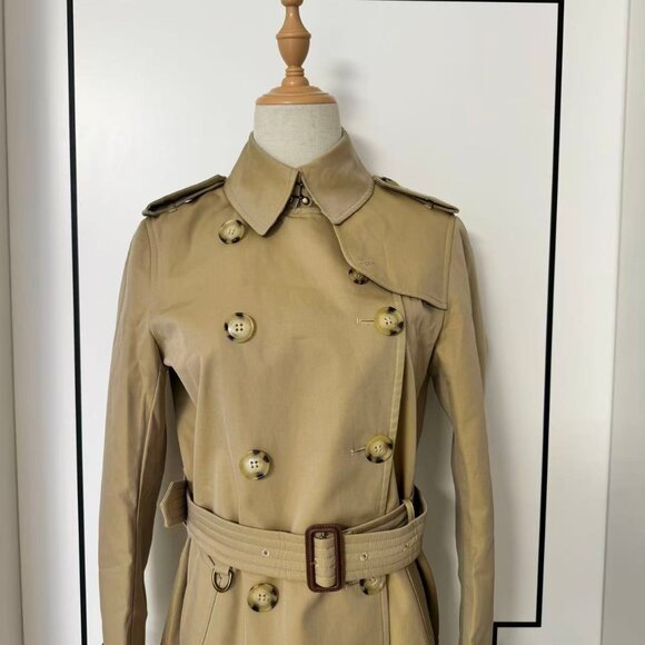 Burberry Kensington Mid-Length Double Breasted Trench Coat - Picture 4 of 12